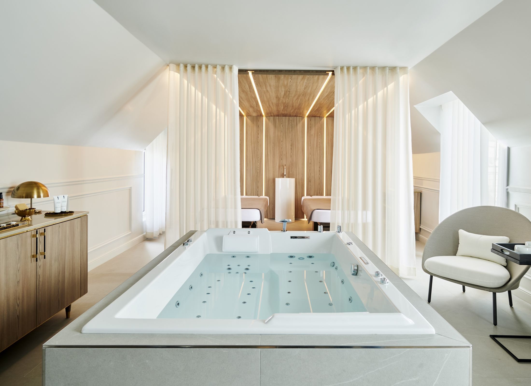 Hotel Lancaster Paris ***** | OFFICIAL SITE | 5 Star Hotel Champs Elysees